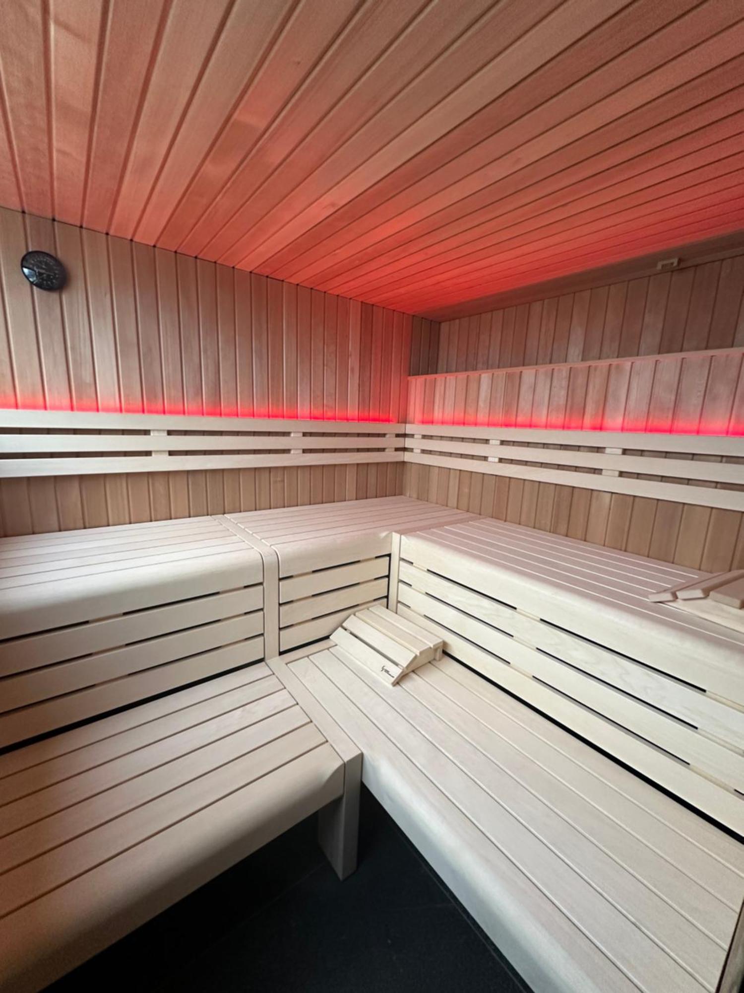 Schwimmendes Ferienhaus Sky Elsterheide Esterno foto